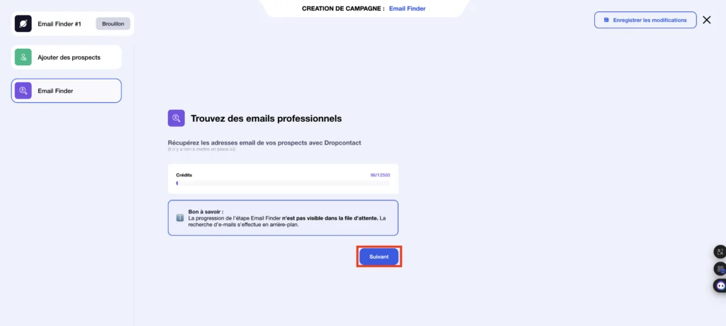 Étape Email Finder de Waalaxy avec le bouton « Suivant » mis en évidence
