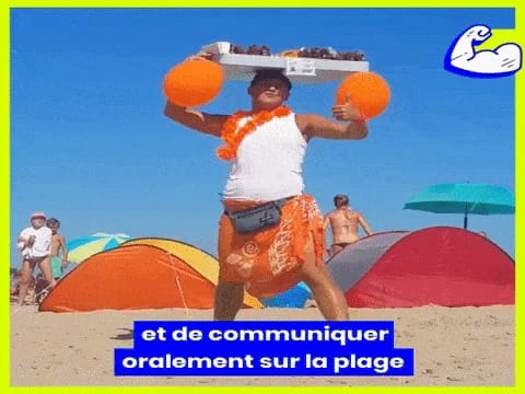 Homme à la plage et communication orale Waalaxy